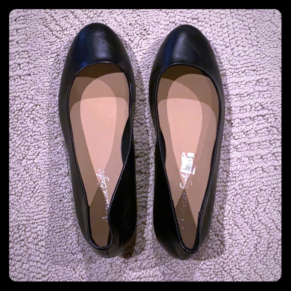 black ballerina slip on flats